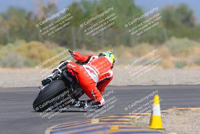media/Sep-25-2023-Moto Forza (Mon) [[81ffa65e0a]]/B-C Group/Session 4 (Turn 2 Backside)/